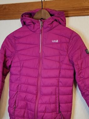Lolë Girls' Hooded Puffer Jacket - Magenta Size 10-12